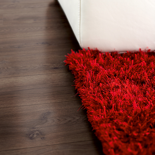 Laminatgolv Pergo Long Plank 4V Chocolate Oak 1-Stav