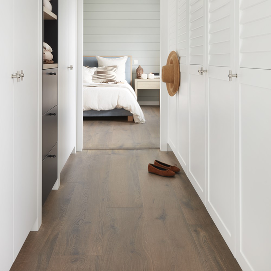 Laminatgolv BerryAlloc Ocean 8 XL Gyant Mörkbrun 1-Stav